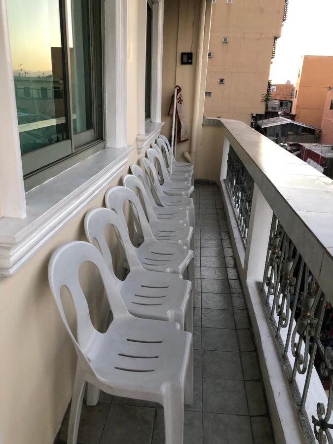 马尼拉The Mansion - Backpackers Near Airport公寓 外观 照片