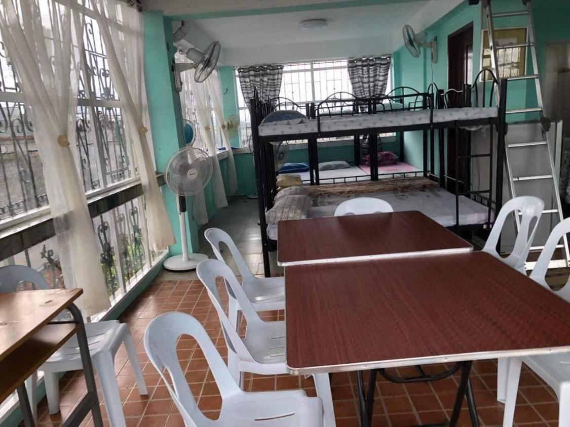 马尼拉The Mansion - Backpackers Near Airport公寓 外观 照片
